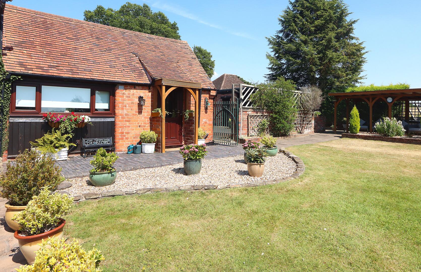 Bromsgrove Road, Belbroughton, Stourbridge